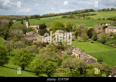 Blick über Cotswold-Dorf Stockfoto