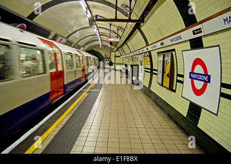 Bakerloo Line Plattform in Marylebone Underg Runde Station, London, England, Vereinigtes Königreich Stockfoto