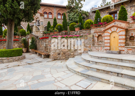 Varlaam Kloster Interieur in Meteora, d. h. "ausgesetzt in Luft" in Trikala, Griechenland Stockfoto