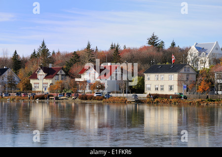 Island-Reykjavik Blick über den zugefrorenen See Stockfoto