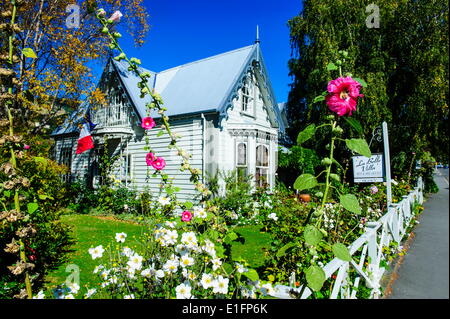 Koloniale Französisch Stil Haus in Akaroa, Banks Peninsula, Canterbury, Südinsel, Neuseeland, Pazifik Stockfoto