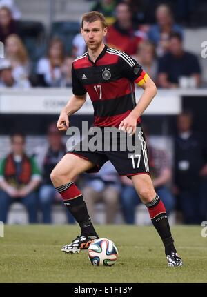 Borussia-Park Mönchengladbach, Deutschland. 1. Juni 2014. Internationale Fußball freundlich Deutschland gegen Kamerun Vorbereitungen für die FIFA WM 2014 in Brasilien. Per Mertesacker Deutschland Credit: Aktion Plus Sport/Alamy Live-Nachrichten Stockfoto