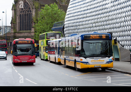 Busse von Selfridges speichern, Birmingham, UK Stockfoto