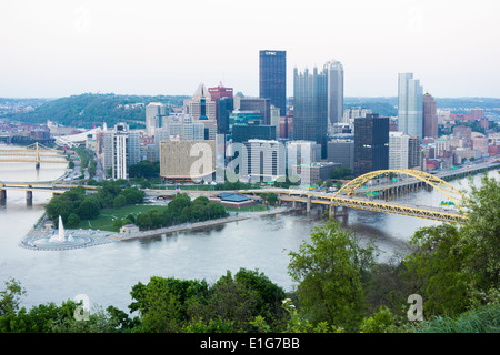 Skyline von Pittsburgh PA Stockfoto