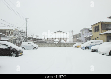 Japan - Feb08: Die schwersten Schnee in Jahrzehnten in Tokio und anderen Bereichen von Japan, am 8. Februar 2014 in Japan Stockfoto