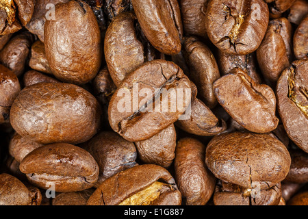 Gerösteter Kaffeebohnen, hautnah. Stockfoto