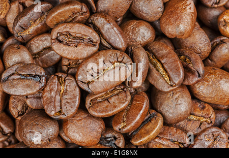 Gerösteter Kaffeebohnen, hautnah. Stockfoto
