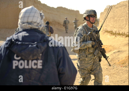 US Army Captain Justin Quisenberry, der Kommandant der Charlie Kompanie, 3. Bataillon, 187. Infanterie-Regiment, 101st Airborne Di Stockfoto