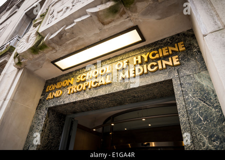 Der Haupteingang zur London School of Hygiene and Tropical Medicine in London, Großbritannien Stockfoto