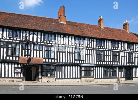 Legacy Falcon Hotel entlang Chapel Street, Stratford-Upon-Avon, Warwickshire, England, Vereinigtes Königreich, West-Europa. Stockfoto