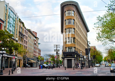 Hotel Europa Gebäude in Vancouver's Gastown Viertel. Historisches Gebäude im Flatiron Stil. Stockfoto