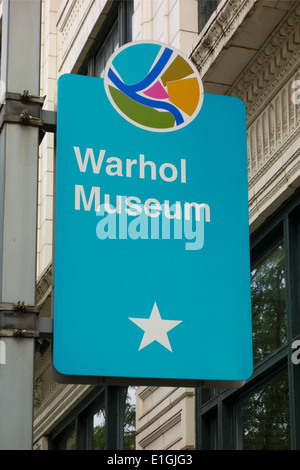 Andy Warhol Zeichen in Pittsburgh PA Stockfoto