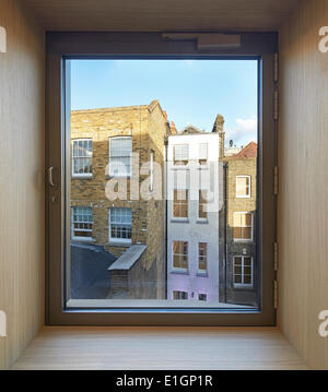 Bonhams New Bond Street HQ London, London, Vereinigtes Königreich. Architekt: Lifschutz Davidson Sandilands, 2013. Blick zum Wiehern Stockfoto