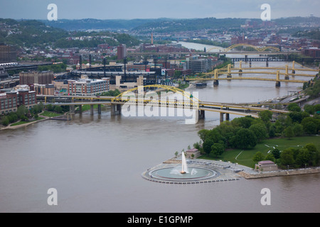 Skyline von Pittsburgh PA Stockfoto