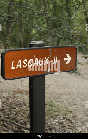 Eingang der Höhle von Lascaux, Aquitaine, Dordogne, Frankreich. Stockfoto