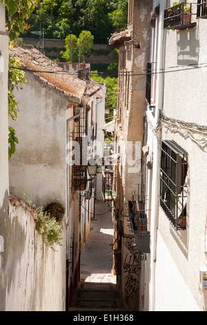 Schmale Gasse benannt Candil in der maurischen Gehäuse Viertel Albaicin, Granada, Spanien Stockfoto