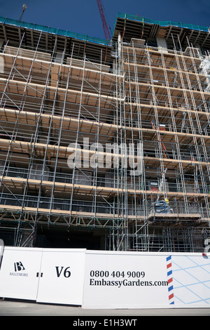 Wohnanlage im Bau neben dem neuen US-Botschaft Website, Nine Elms, London Stockfoto