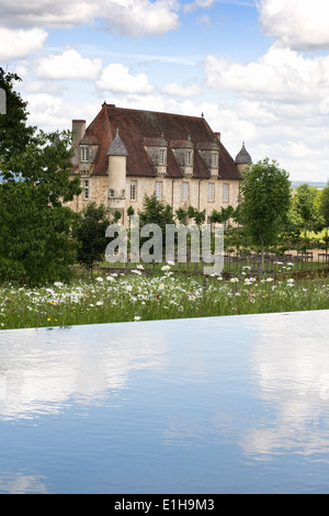 Château De La Borie, Limousin. Ein Treffpunkt für die Arbeit in den Bereichen Musik und Sound. Stockfoto