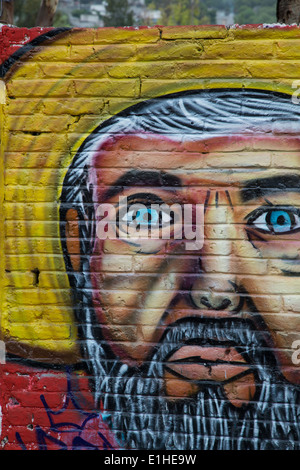 Urbane Kunst Darstellung einen mexikanischen Mann mit Hut und Schnurrbart in der spanischen Kolonialstadt von Santiago de Querétaro, Mexiko Stockfoto