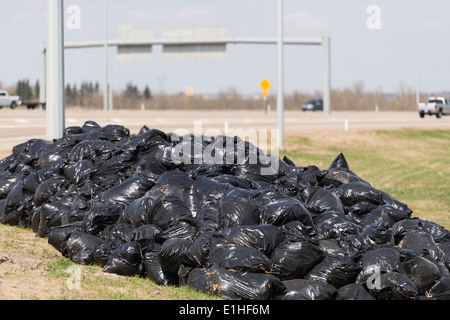 Tonnen von Müll Stockfoto