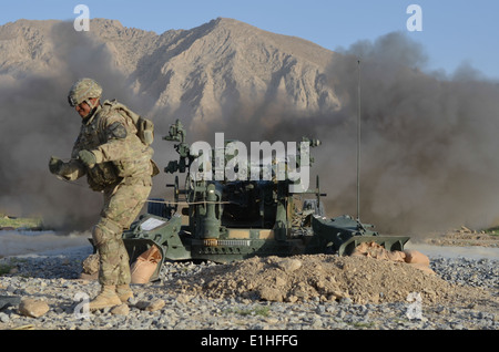 US Army Staff Sgt Freddie Goggins Jr., mit Charlie Batterie, 1. Bataillon, 37. Feldartillerie-Regiment, 3rd Stryker Briga Stockfoto