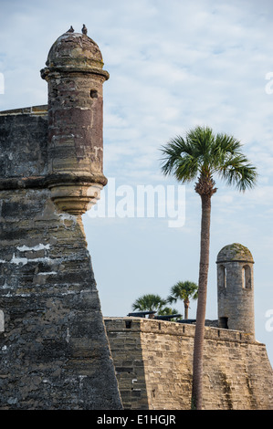 Castillo de San Marcos (auch bekannt als Fort Marion), ein nationales Denkmal und beliebte Touristenattraktion in St. Augustine, FL. Stockfoto