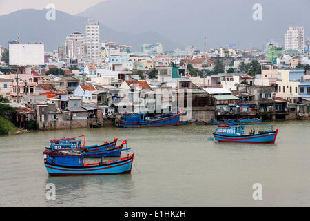 Angelboote/Fischerboote, Nha Trang, Khanh Hoa Provinz, Vietnam Stockfoto