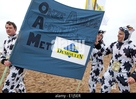 Polar Bear Club Ostend Strand Stockfoto