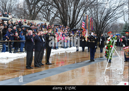 US-Armee Generalmajor Michael S. Linnington, des Kommandierenden Generals des Joint Force Headquarters National Capitol Region und U Stockfoto