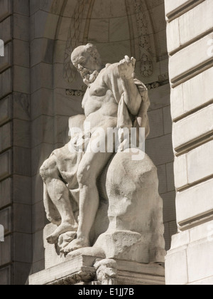 Wahrheit aus Marmor Figur, Stephen A. Schwarzman Building, NYPL, NYC Stockfoto