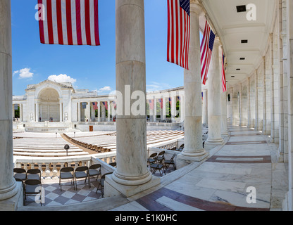 Das Amphitheater auf dem Nationalfriedhof Arlington in der Nähe von Washington DC, Arlington, Virginia, USA Stockfoto