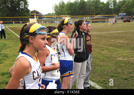 Des Mädchens Lacrosse-Team in Prinz Fredrick, Maryland Stockfoto