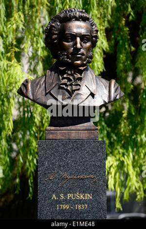 Prag, Tschechische Republik. 6. Juni 2014. Denkmal von Alexandr Sergejevich Pushkin anlässlich der seine 215 Geburtstag wurde am Puschkin-Platz in Prag, Tschechien am 6. Juni 2014 enthüllt. (CTK Foto/römische Vondrous) Bildnachweis: CTK/Alamy Live-Nachrichten Stockfoto