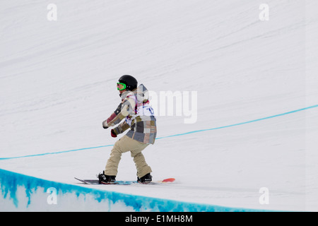 Jamie Anderson (USA)-Olympia-Sieger im Wettbewerb mit Damen Snowboard Slopestyle auf die Olympischen Winterspiele Sotschi 2014 Stockfoto