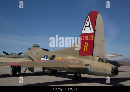 USA, Arizona, Marana, Marana Graduiertenkolleg Flughafen, Wings of Freedom Tour, Airshow, Boeing B17G Flying Fortress, eingeführt im Jahre 1938 Stockfoto