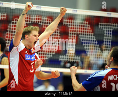 Ceske Budejovice, Tschechische Republik. 6. Juni 2014. Tschechische Republik Radek Mach reagiert während des Spiels der Gruppe E der Volleyball World League Tschechien Vs Korea in Ceske Budejovice, Tschechische Republik, 6. Juni 2014. © Vaclav Pancer/CTK Foto/Alamy Live-Nachrichten Stockfoto