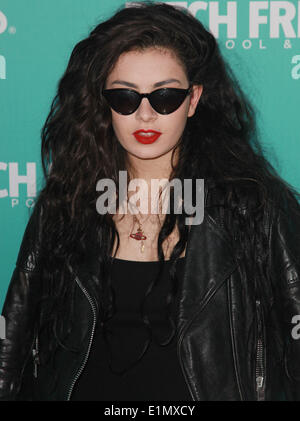 Las Vegas, Nevada, USA. 6. Juni 2014. Britische Singer/Songwriterin Charli XCX kommt am Graben freitags am 6. Juni 2014 im Palms Pool und Dayclub in Las Vegas, Nevada Credit durchführen: Marcel Thomas/ZUMAPRESS.com/Alamy Live News Stockfoto