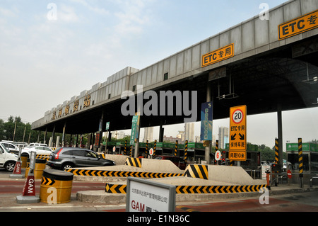 Straße Szene Mautstelle Peking China Stockfoto