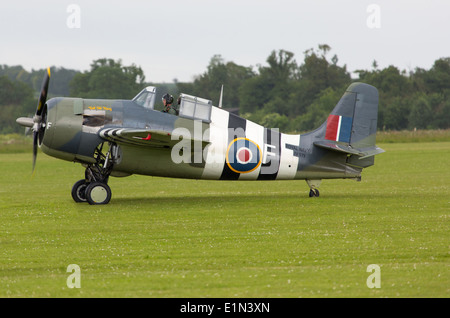 Eine Grumman Hellcat Royal Navy Fleet Air Arm Farben auf der Duxford Air Show Stockfoto