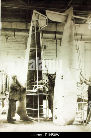 Die Pfalz D VIII war ein deutsches Kampfflugzeug, das während des Ersten Weltkriegs eingesetzt wurde. Bekannt für seine Manövrierfähigkeit und robuste Bauweise, spielte sie eine Rolle im Luftkampf der späten Kriegsphasen. Stockfoto