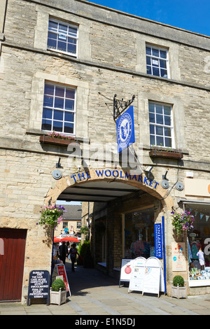 Der Woolmarket Dyer Street Cirencester Gloucestershire UK Stockfoto