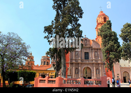 Kirche und Gärten in San Miguel de Allende, Guanajuato, Mexiko Stockfoto