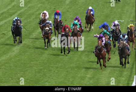 Epsom, UK. 7. Juni 2014. Australien unter Joseph O'Brien gewinnt die Investec Derby Derby tagsüber von Epsom Derby Festival 2014. Bildnachweis: Aktion Plus Sport/Alamy Live-Nachrichten Stockfoto