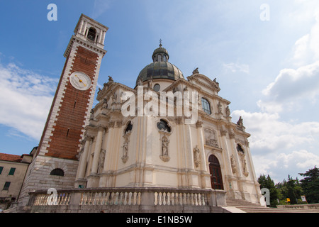 Heiligtum der Muttergottes von Monte Berico, Fassade der Basilika, Kuppel und Glockenturm Turm, Vicenza (UNESCO), Veneto, Italien Stockfoto