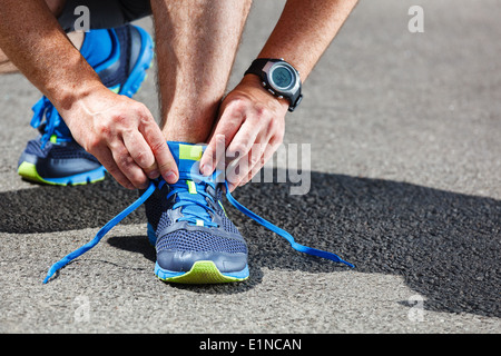 Läufer, die versuchen, immer bereit für Run Laufschuhe. Stockfoto