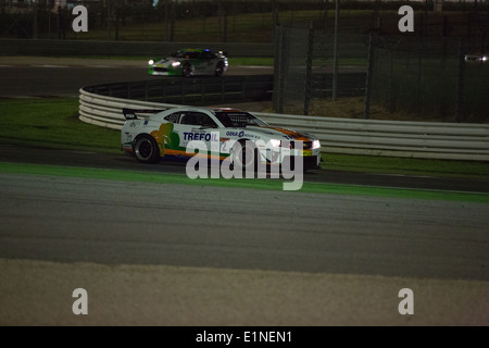 Chevrolet Camaro GT4 PRO, v8-Racing-Team, angetrieben von HUISMAN Duncan (NED), der europäischen GT4-Serie Autorennen Stockfoto