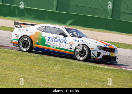 Chevrolet Camaro GT4 PRO, v8-Racing-Team, angetrieben von HUISMAN Duncan (NED), der europäischen GT4-Serie Autorennen Stockfoto