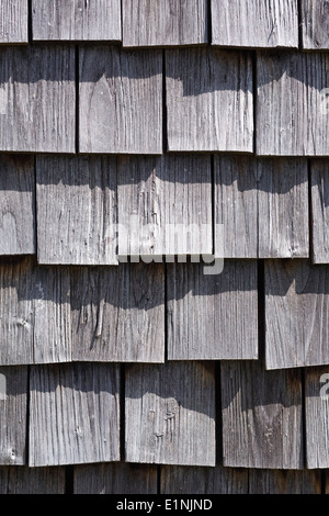 Schindeln an der Wand eines Gebäudes. Stockfoto