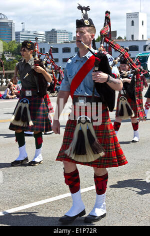 Portland, Oregon, USA, 7. Juni 2014. Portland, Oregon, USA, 7. Juni 2014. Portland, Oregon, USA, 7. Juni 2014. Rose Festival jährliche Parade durch die Innenstadt von 7. Juni 2014 © Editorials/Alamy Live News © Editorials/Alamy Live News Bildnachweis: Editorials/Alamy Live News Stockfoto
