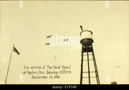 Der Douglas World Cruiser war das erste Flugzeug, das 1924 einen Weltflug absolvierte. Dieser Pionierflug, an dem eine Reihe von Flugzeugen beteiligt war, markierte einen bedeutenden Meilenstein in der Luftfahrtgeschichte und zeigte die Fähigkeit für Langstreckenflüge. Stockfoto